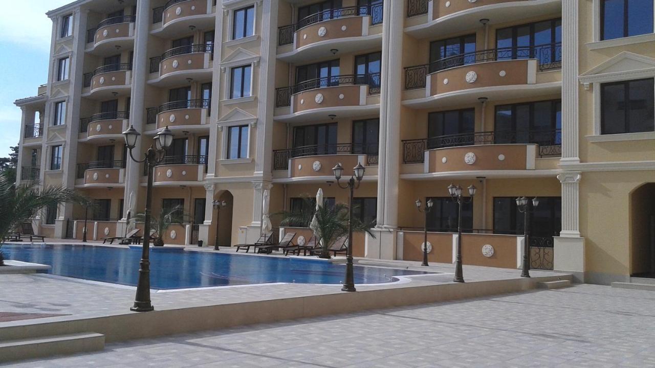 Flora Beach Private Aparthotel Pomorie Exterior foto